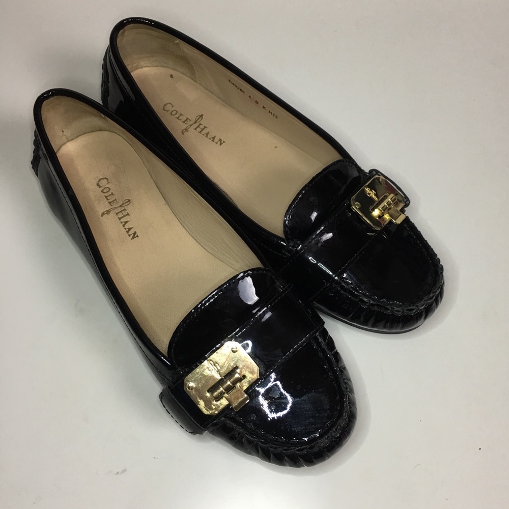 COLE HAAN Moccasins- gently used
